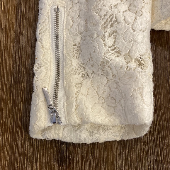 Melanie Lyne Ness Ivory Embroidery Zipper Jacket - Picture 7 of 9